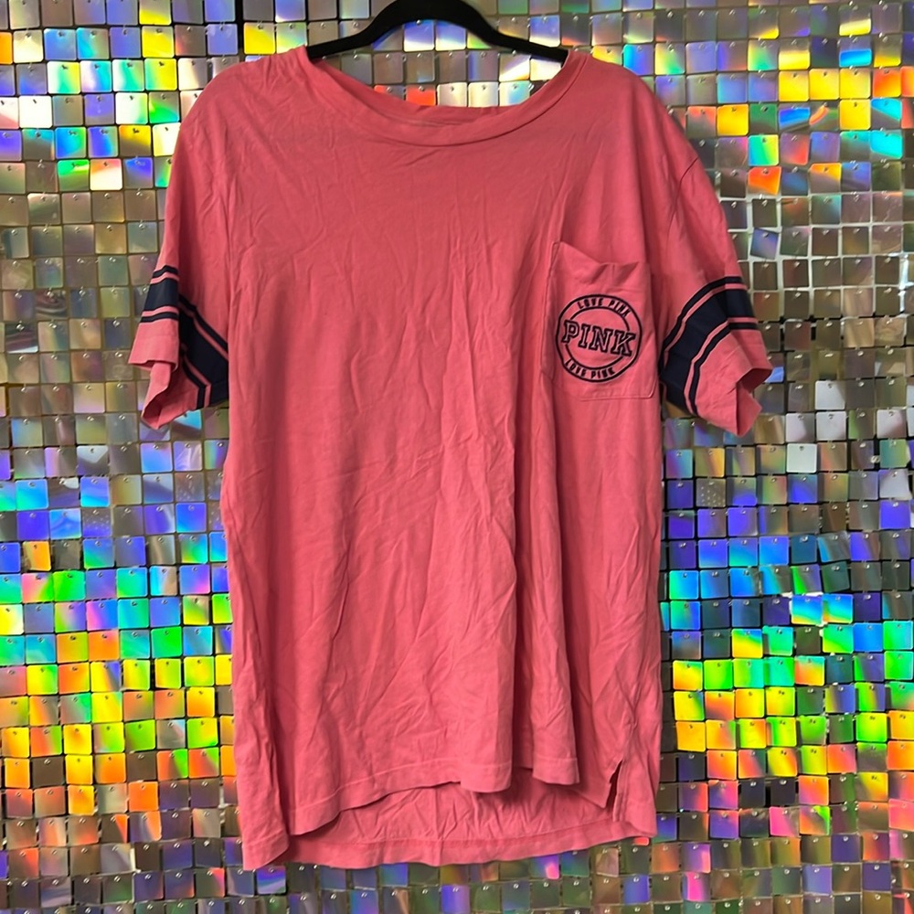 PINK tshirt